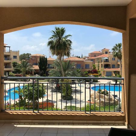 Limnaria Gardens - Fabulous 1 Bed, Pool Facing Apartment Paphos Exterior photo